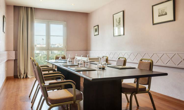 MAIRENA Hotel ILUNION Alcora Sevilla Séville MAIRENA Hotel ILUNION Alcora Sevilla Séville